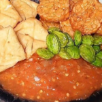 Review Tahu Tempe Sambal Terasi: Sederhana tapi Juara