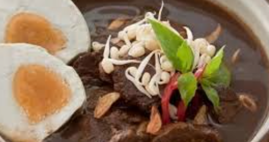 Eksplorasi Rasa Rawon Setan Surabaya Paling Legendaris 2026