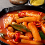 Review Makanan Tteokbokki Pedas Korea yang Paling Nagih