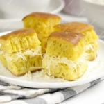 Manisnya Martabak Manis Spesial Topping Keju Susu Lumer