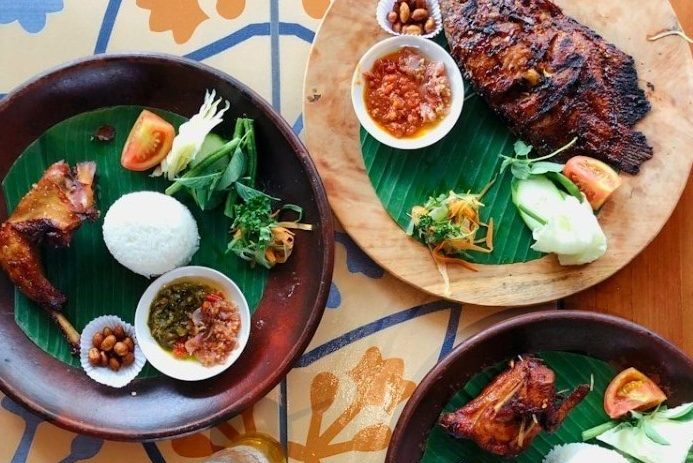 Review Restoran Hits Paling Populer dengan Menu Andalan