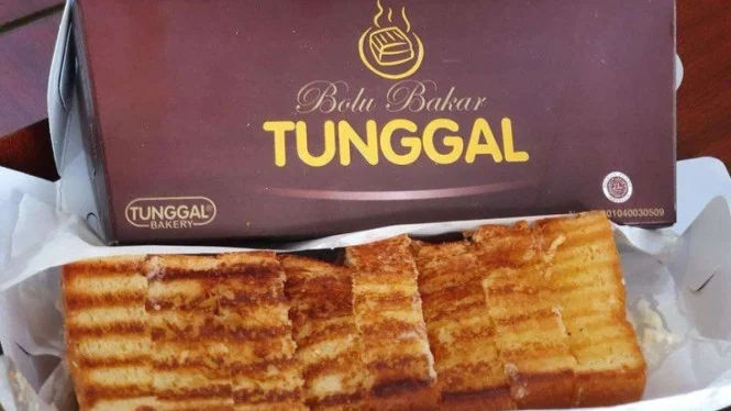 Review Makanan Bolu Bakar Tunggal Bandung Kelezatan Ikonik