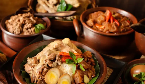Review Makanan Tradisional dengan Rasa Nusantara